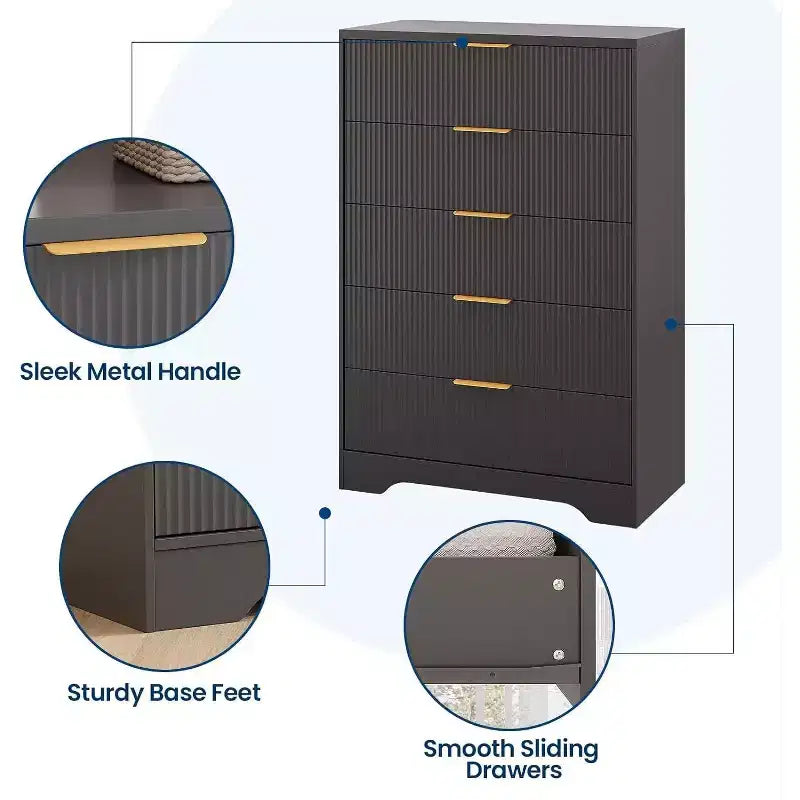 Cassettiera a 5 cassetti scanalata alta 119 cm con maniglie dorate, mobile contenitore con finitura color legno per armadio e ingresso, organizer multiuso